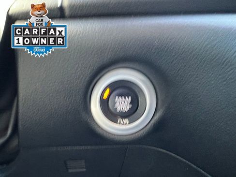 Used 2025 Chrysler Pacifica Select FWD image 43