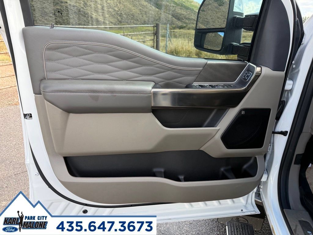 Used 2026 Ford F450 Platinum w/ Platinum Plus Package AWD/4WD image 13