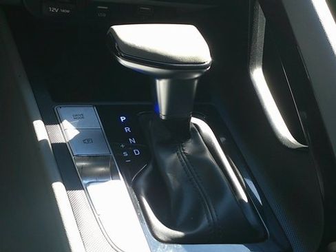 Certified 2021 Hyundai Elantra SEL w/ Convenience + Premium Package image 16