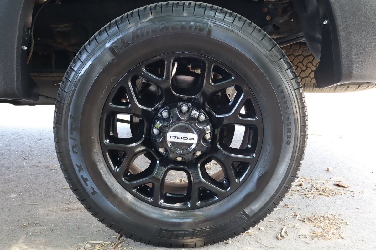 Used 2016 Ford F350 XL w/ Power Equipment Group AWD/4WD image 38