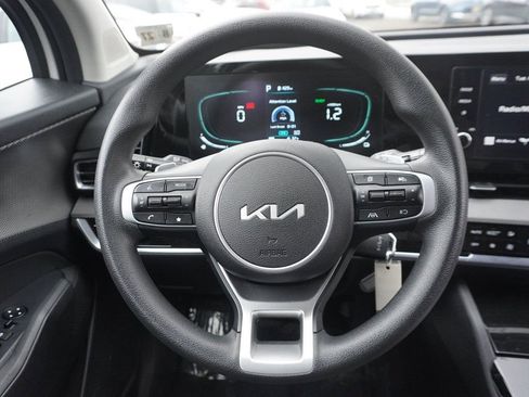Used 2023 Kia Sportage LX image 35