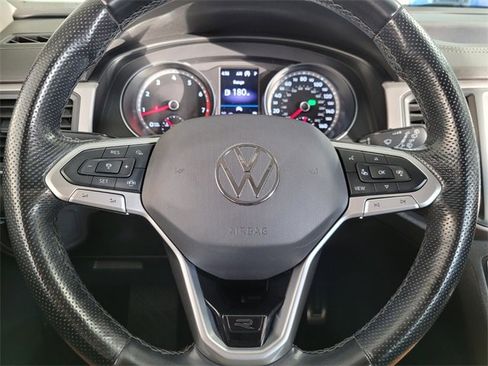 Used 2021 Volkswagen Atlas SE w/ Panoramic Sunroof Package image 36