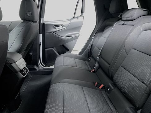 New 2026 Chevrolet Equinox LT image 24