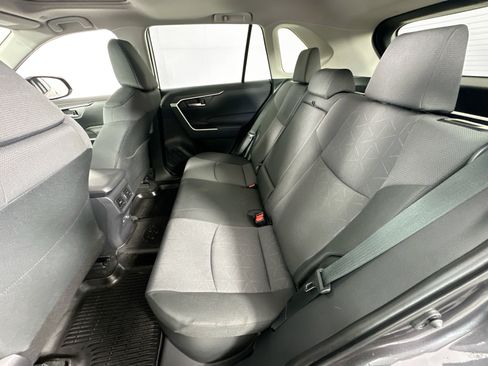 Used 2025 Toyota RAV4 XLE w/ Convenience Package AWD/4WD image 24