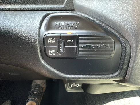 Used 2020 RAM 2500 Big Horn AWD/4WD image 15