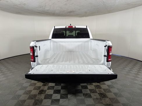New 2026 RAM 1500 Big Horn AWD/4WD image 9