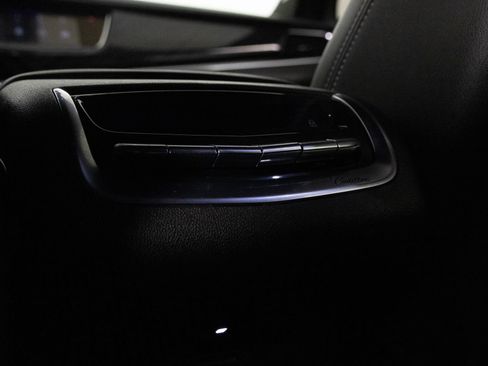 Used 2021 Cadillac XT6 Premium Luxury image 37