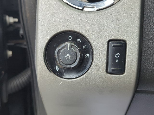 Used 2016 Ford F250 Lariat w/ Lariat Chrome Package AWD/4WD image 25