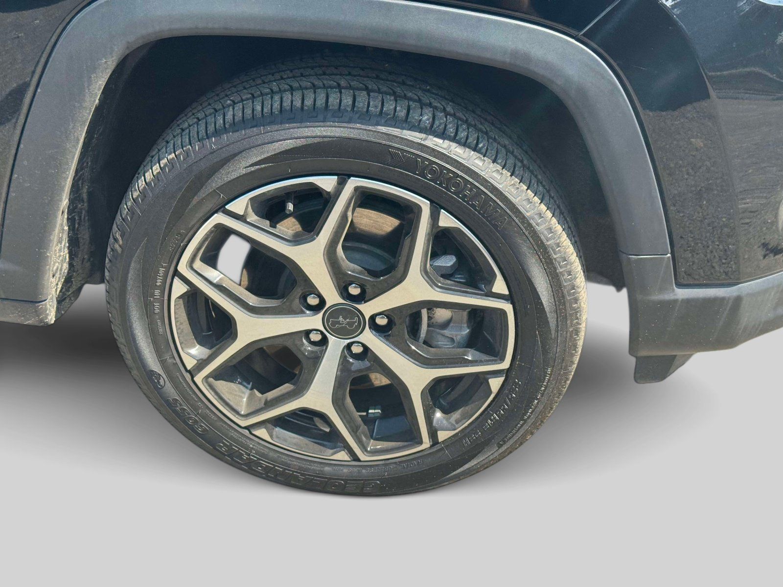 Used 2026 Jeep Compass Limited AWD/4WD image 9