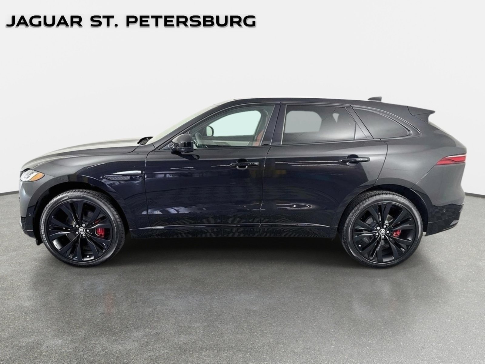New 2026 Jaguar F-PACE R-Dynamic S AWD/4WD image 8