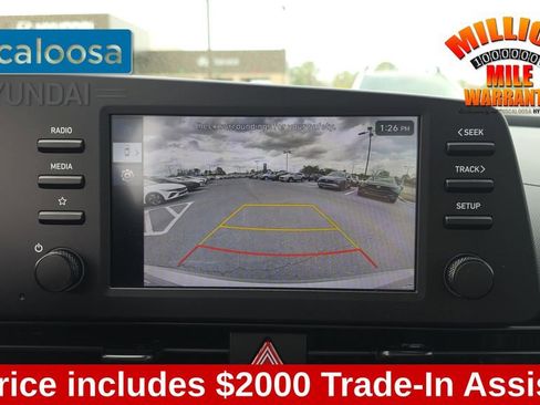 Used 2025 Hyundai Elantra Sport image 20