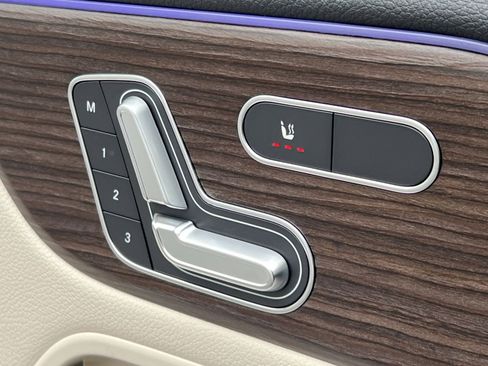 Certified 2026 Mercedes-Benz GLA 250 4MATIC image 33