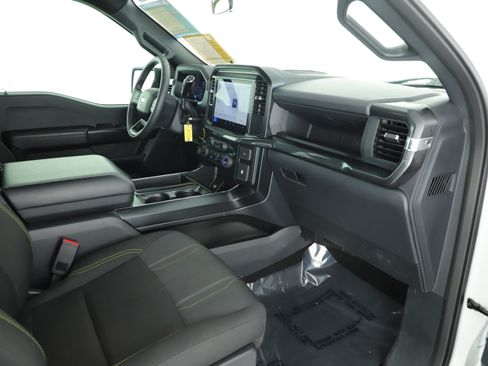 Used 2025 Ford F150 STX w/ Equipment Group 200A RWD image 16