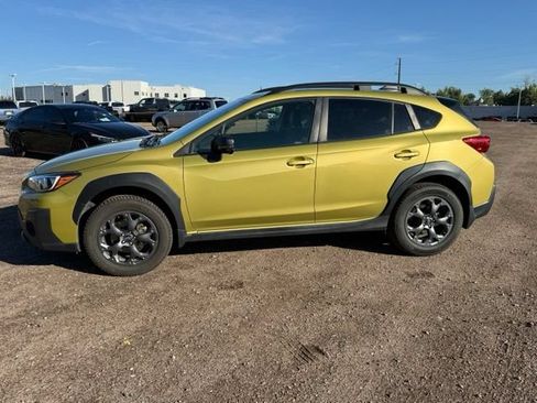 Used 2021 Subaru Crosstrek 2.5i Sport w/ Moonroof Package AWD/4WD image 2