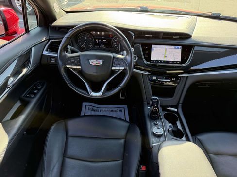 Certified 2023 Cadillac XT6 Sport w/ Technology Package AWD/4WD image 17