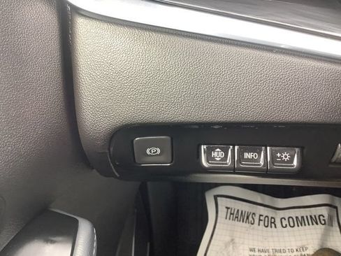 Used 2024 Buick Enclave Premium FWD image 19
