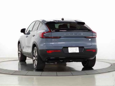Certified 2023 Volvo C40 Recharge Core image 6