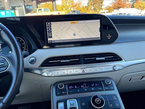 Used 2020 Hyundai Palisade Limited image 6