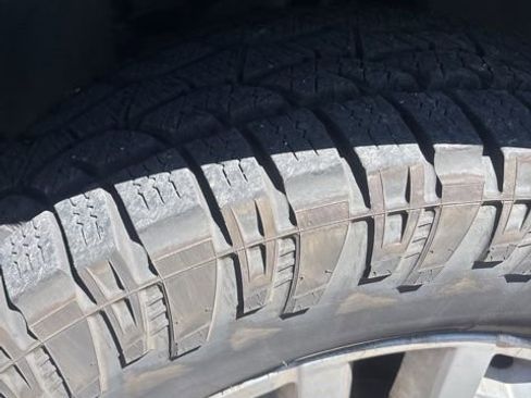 Certified 2022 Nissan Frontier SV RWD image 17