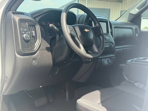 Certified 2024 Chevrolet Silverado 1500 Custom RWD image 17