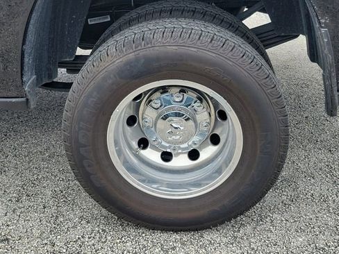 Used 2026 RAM 3500 Laramie AWD/4WD image 8