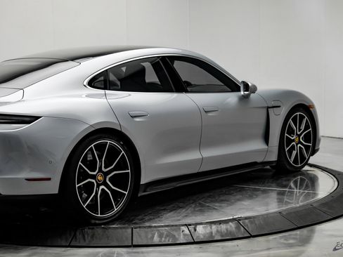 Used 2023 Porsche Taycan Turbo S w/ Premium Package image 15