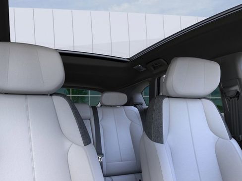 New 2025 Cadillac Optiq Luxury 1 image 48