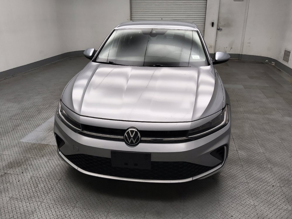 Used 2025 Volkswagen Jetta S FWD image 15
