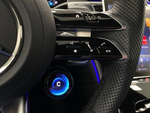 Certified 2025 Mercedes-Benz C 43 AMG 4MATIC Sedan image 17