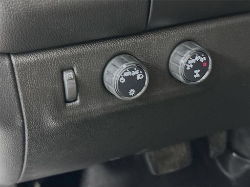 Used 2019 Chevrolet Colorado LT image 10