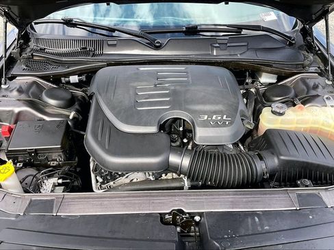 Used 2023 Dodge Challenger SXT image 29