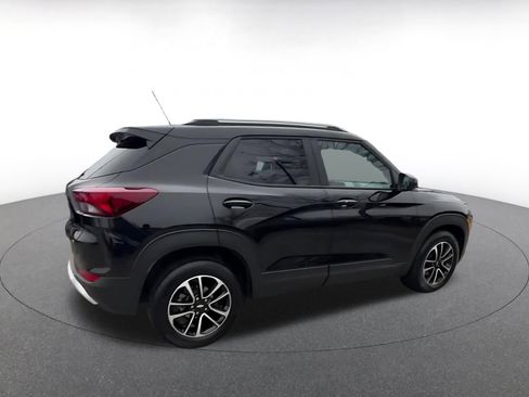 Used 2025 Chevrolet TrailBlazer LT image 15