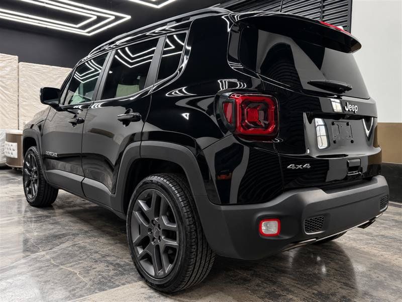 Used 2019 Jeep Renegade Limited w/ Quick Order Package 22P AWD/4WD image 3