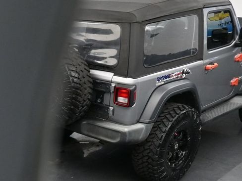 Used 2018 Jeep Wrangler Sport AWD/4WD image 26