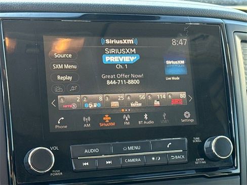 Used 2022 Nissan Titan SV image 22