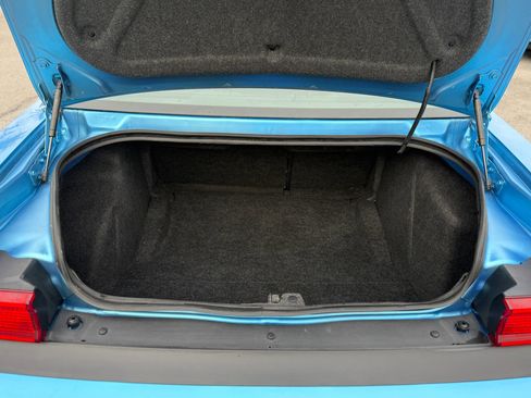 Used 2009 Dodge Challenger R/T image 10