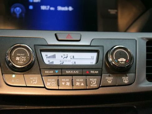 Used 2016 Honda Odyssey LX image 24
