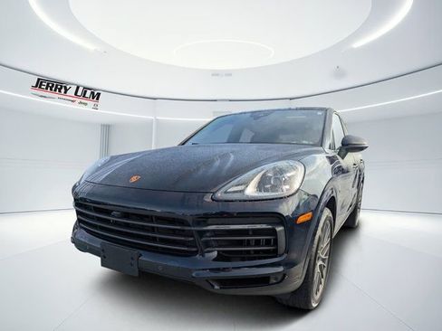 Used 2022 Porsche Cayenne S Platinum image 6