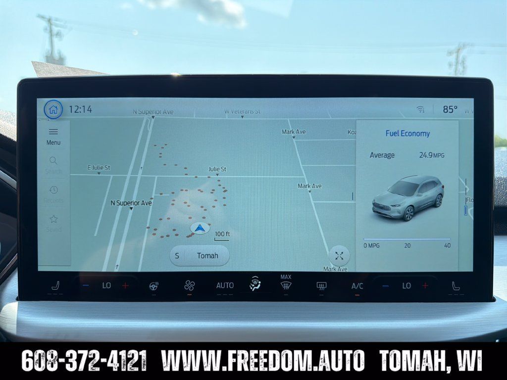 Used 2025 Ford Escape Platinum AWD/4WD image 19
