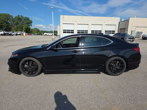 Used 2016 Acura TLX V6 w/ Technology Package FWD image 6