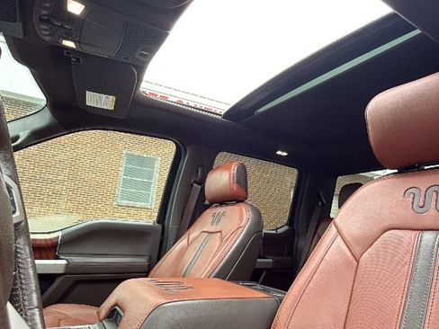 Used 2019 Ford F150 King Ranch w/ Equipment Group 601A Luxury AWD/4WD image 24