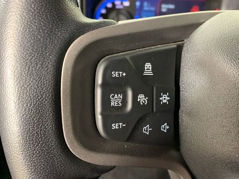 Used 2022 Ford Bronco Badlands image 19