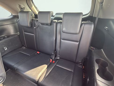 Used 2016 Toyota Highlander Limited Platinum w/ Four Season Floor Mat Package AWD/4WD image 38