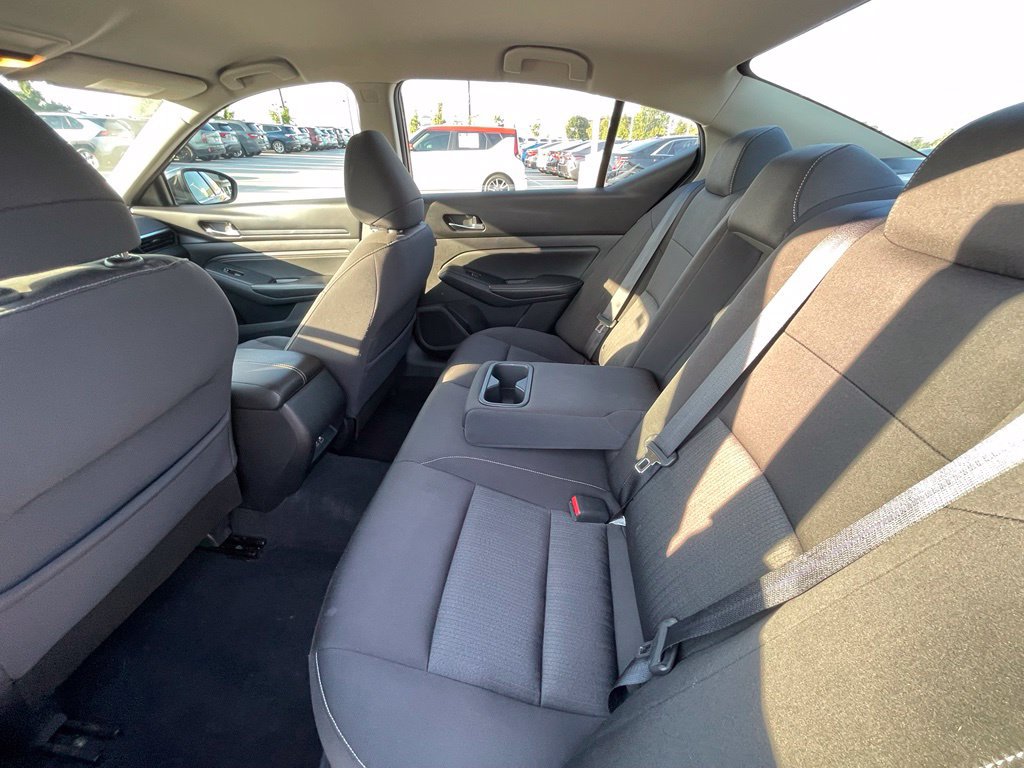 Used 2020 Nissan Altima 2.5 S FWD image 25