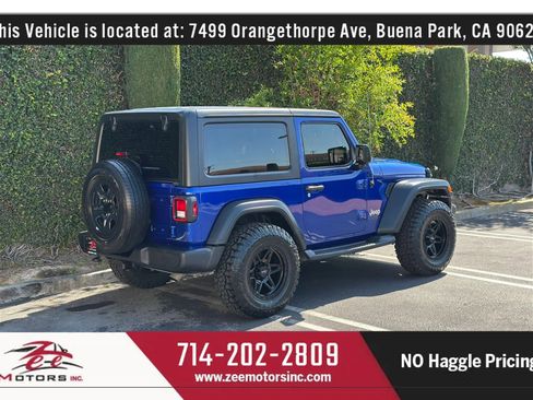Used 2019 Jeep Wrangler Sport AWD/4WD image 7