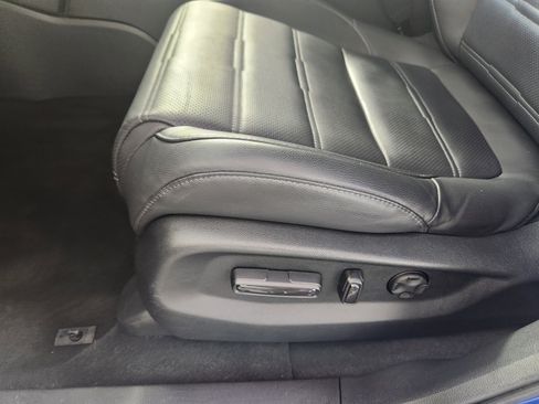 Used 2020 Honda CR-V Touring image 13