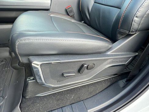 New 2024 Ford F250 Lariat w/ Lariat Ultimate Package image 43