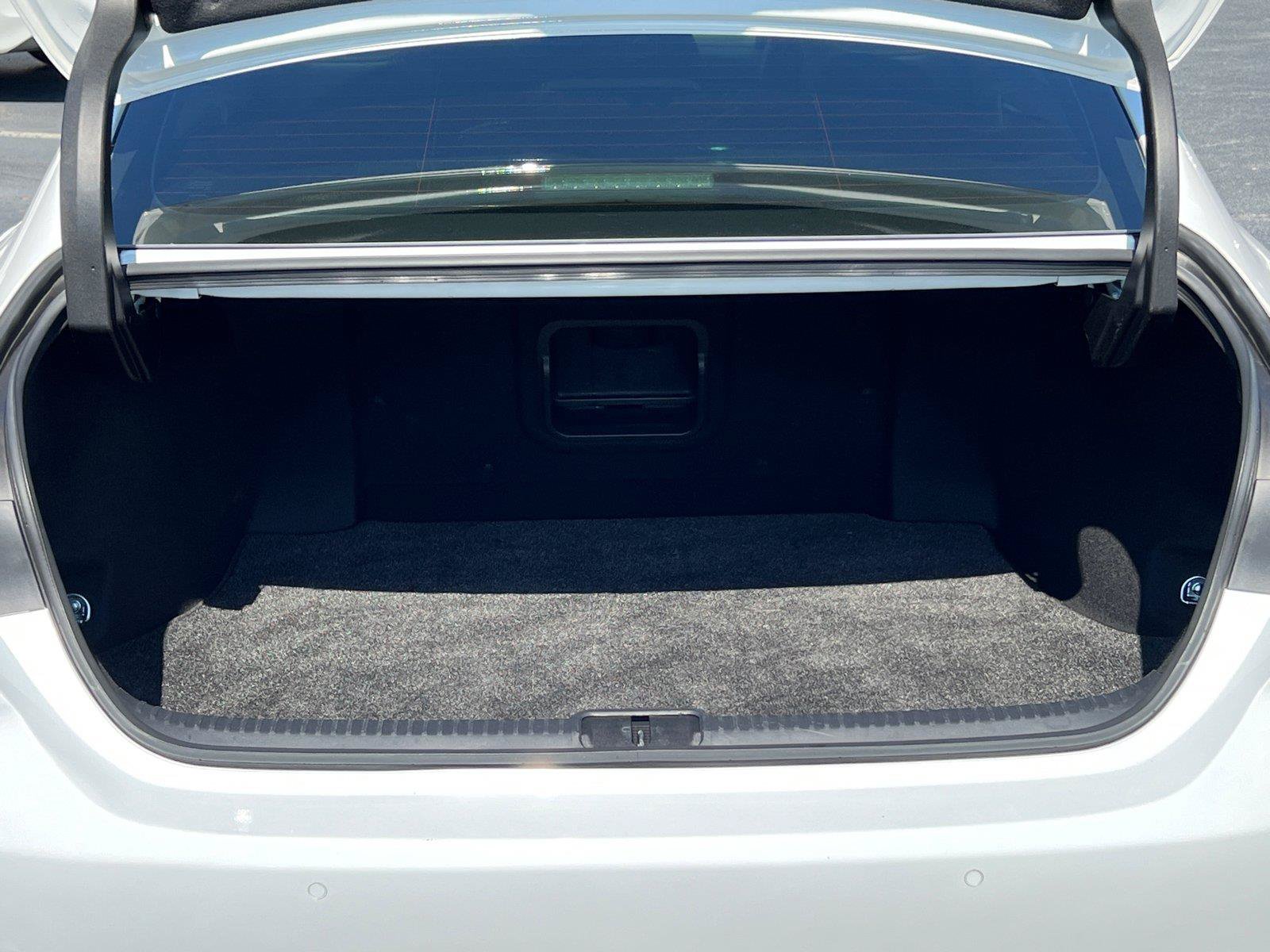 Certified 2022 Lexus ES 350 F Sport w/ Accessory Package FWD image 18