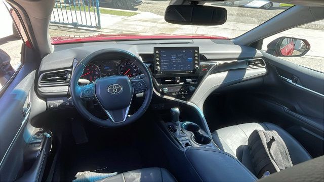 Used 2021 Toyota Camry XSE w/ Carpet Mat Package (TMS) FWD image 14