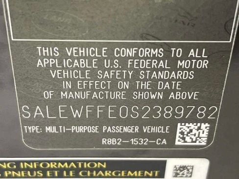 Used 2025 Land Rover Defender 130 V8 image 25